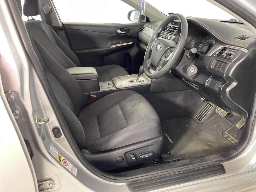 Photo '16' of Toyota Aurion