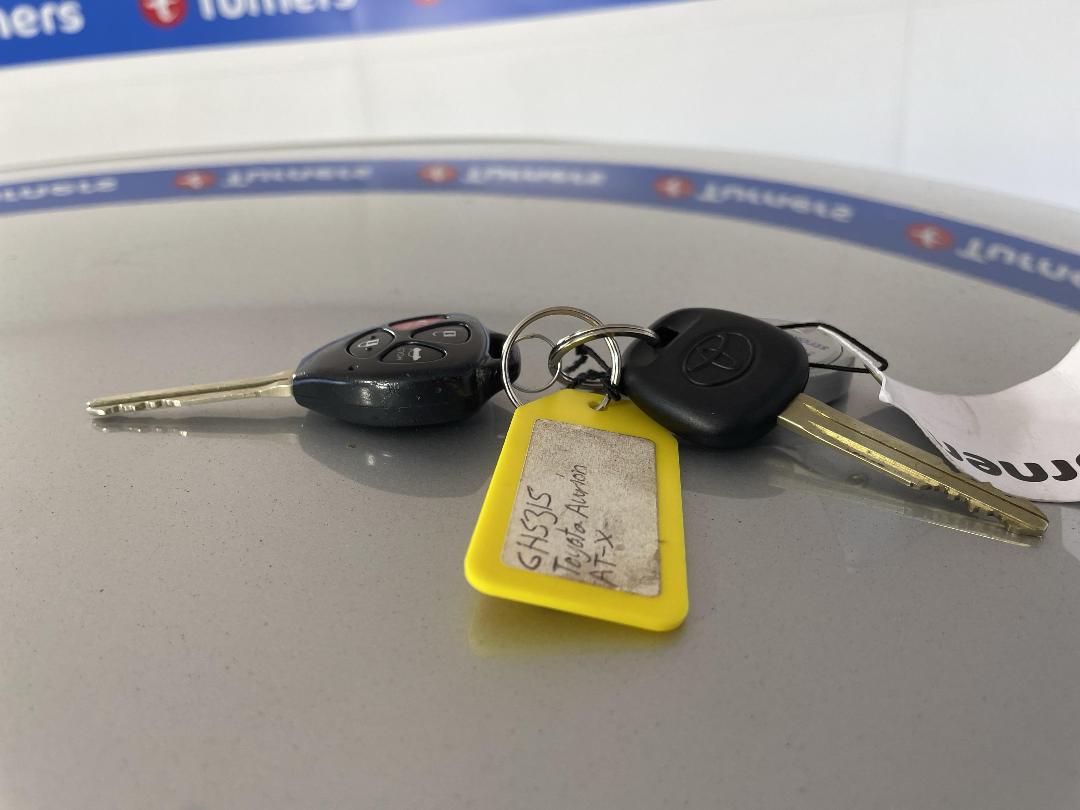 Photo '22' of Toyota Aurion