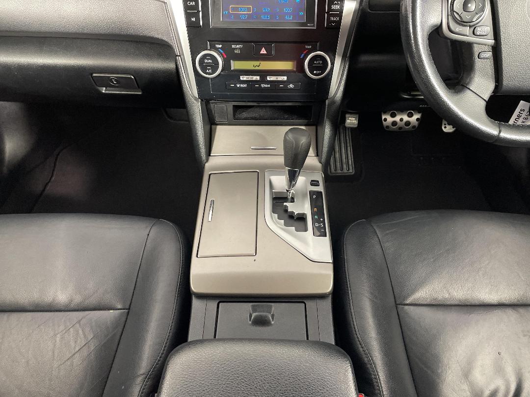 Photo '18' of Toyota Aurion