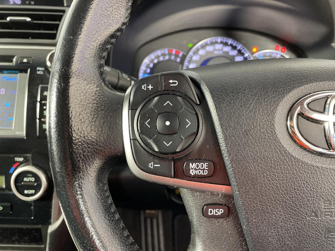 Photo '28' of Toyota Aurion