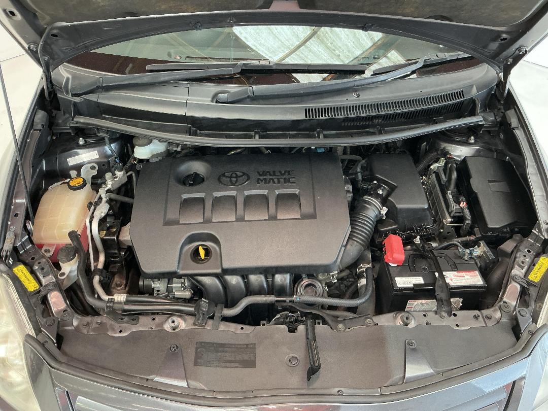 Photo '13' of Toyota Auris