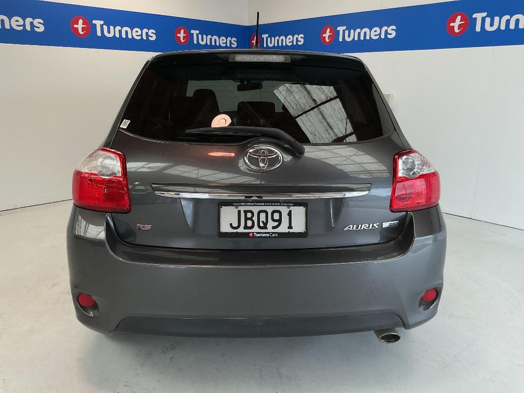 Photo '6' of Toyota Auris