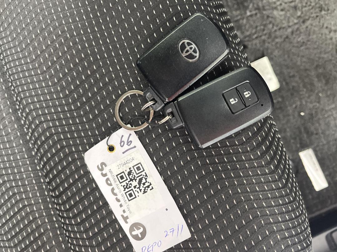 Photo '22' of Toyota Auris