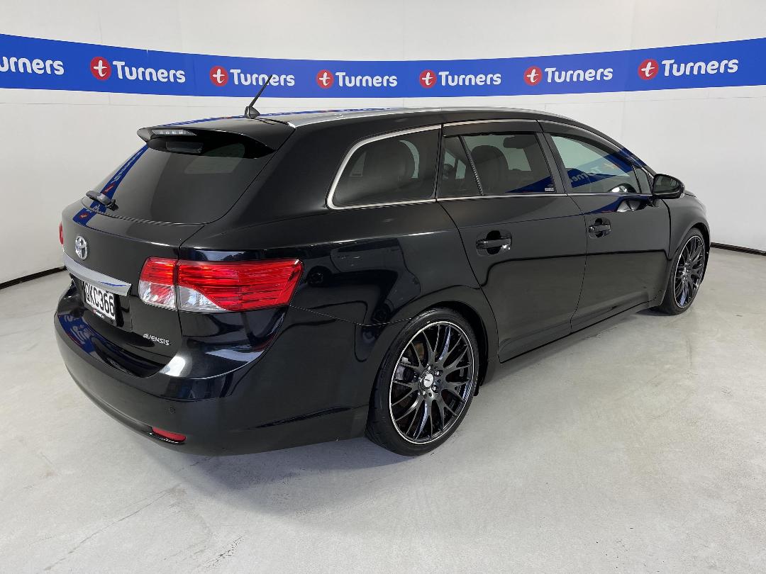 Photo '7' of Toyota Avensis Photo '7' of Toyota Avensis