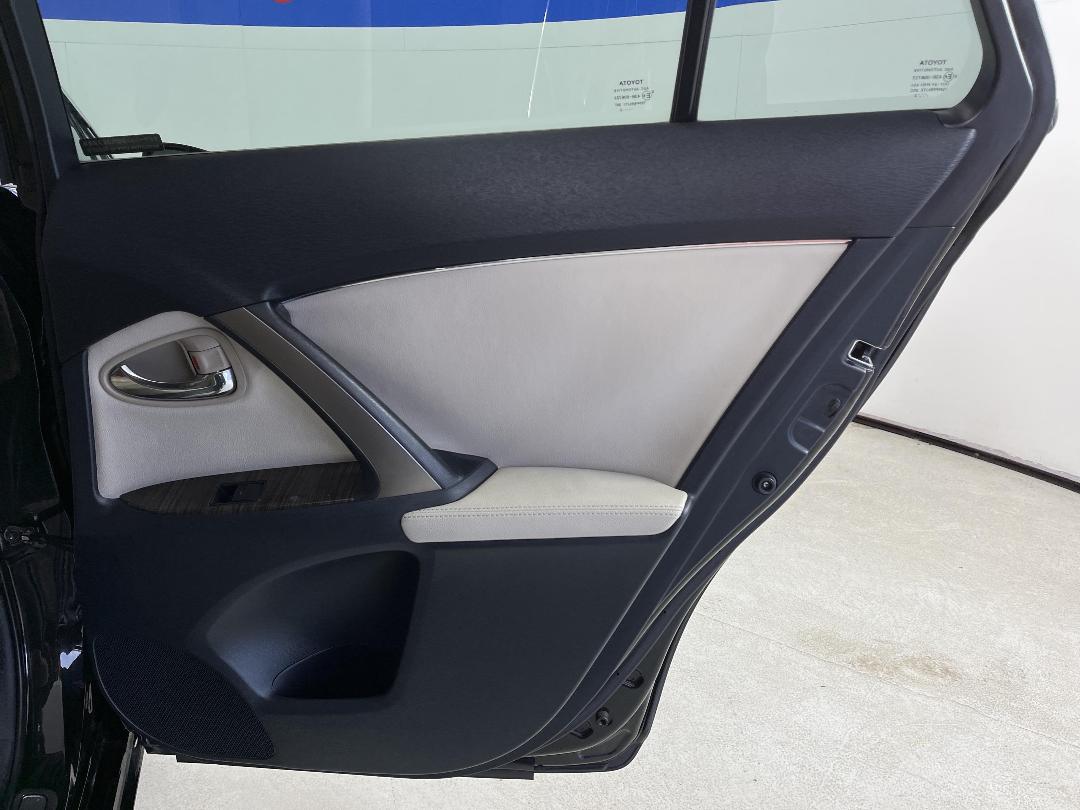 Photo '19' of Toyota Avensis Photo '19' of Toyota Avensis