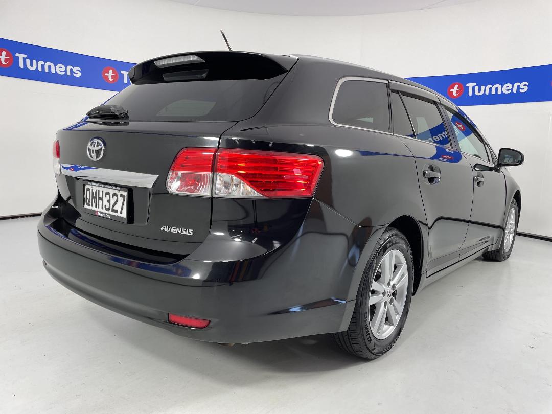 Photo '7' of Toyota Avensis