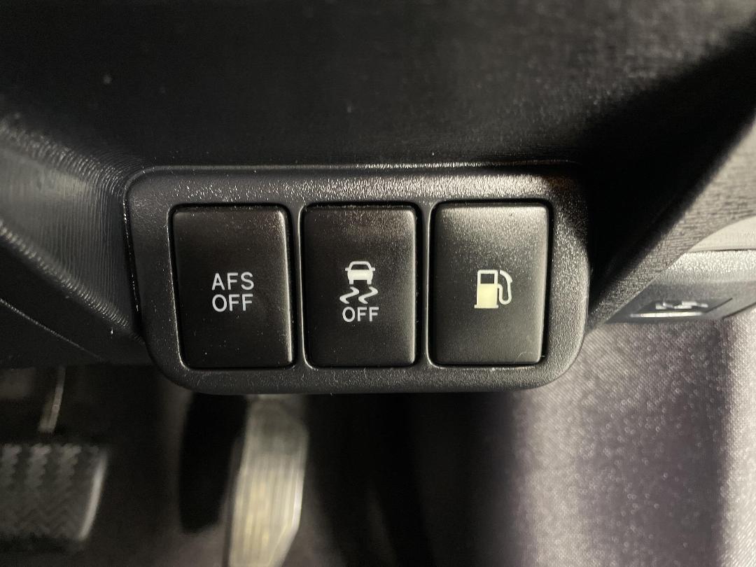 Photo '25' of Toyota Avensis