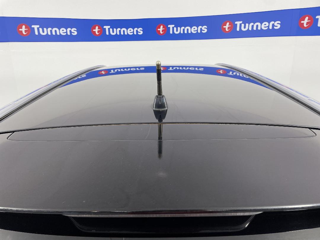 Photo '29' of Toyota Avensis