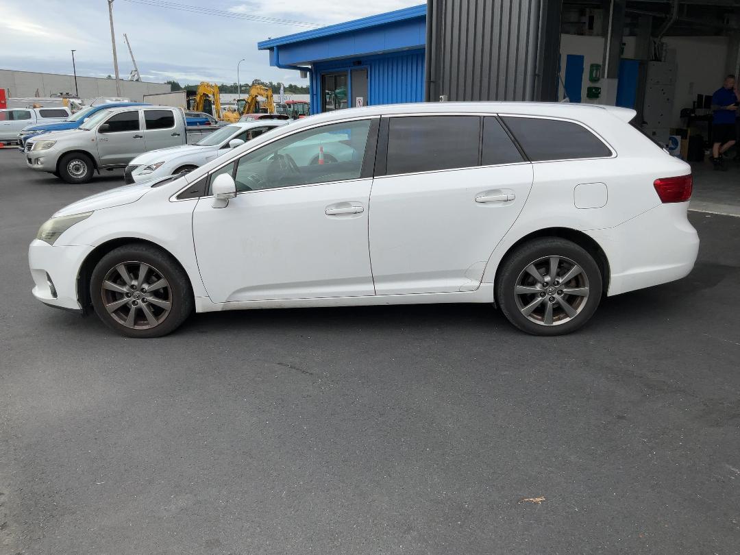 Photo '7' of Toyota Avensis