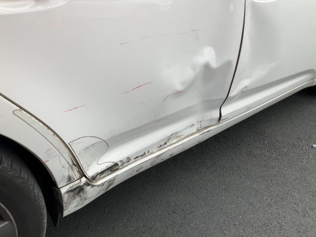 Photo '15' of Toyota Avensis