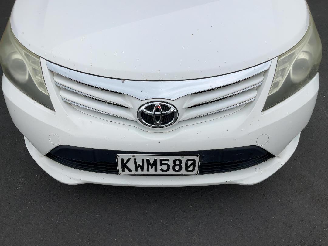 Photo '16' of Toyota Avensis