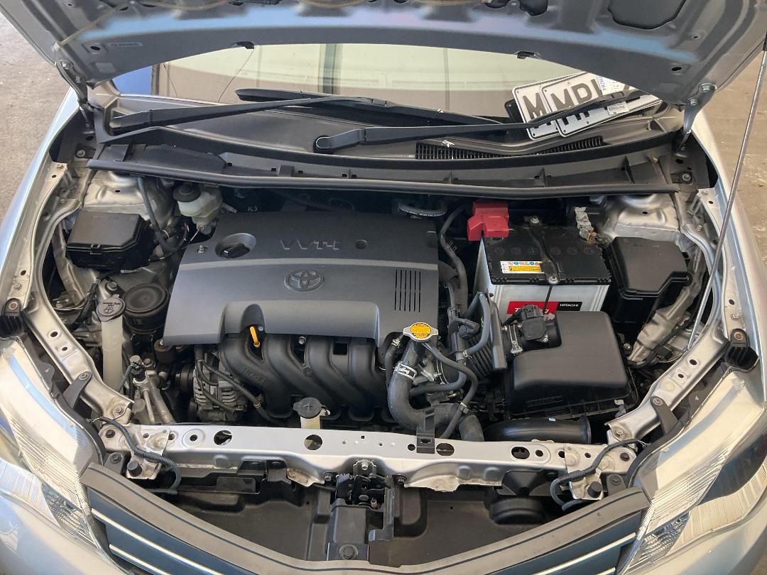 Photo '24' of Toyota Axio Corolla