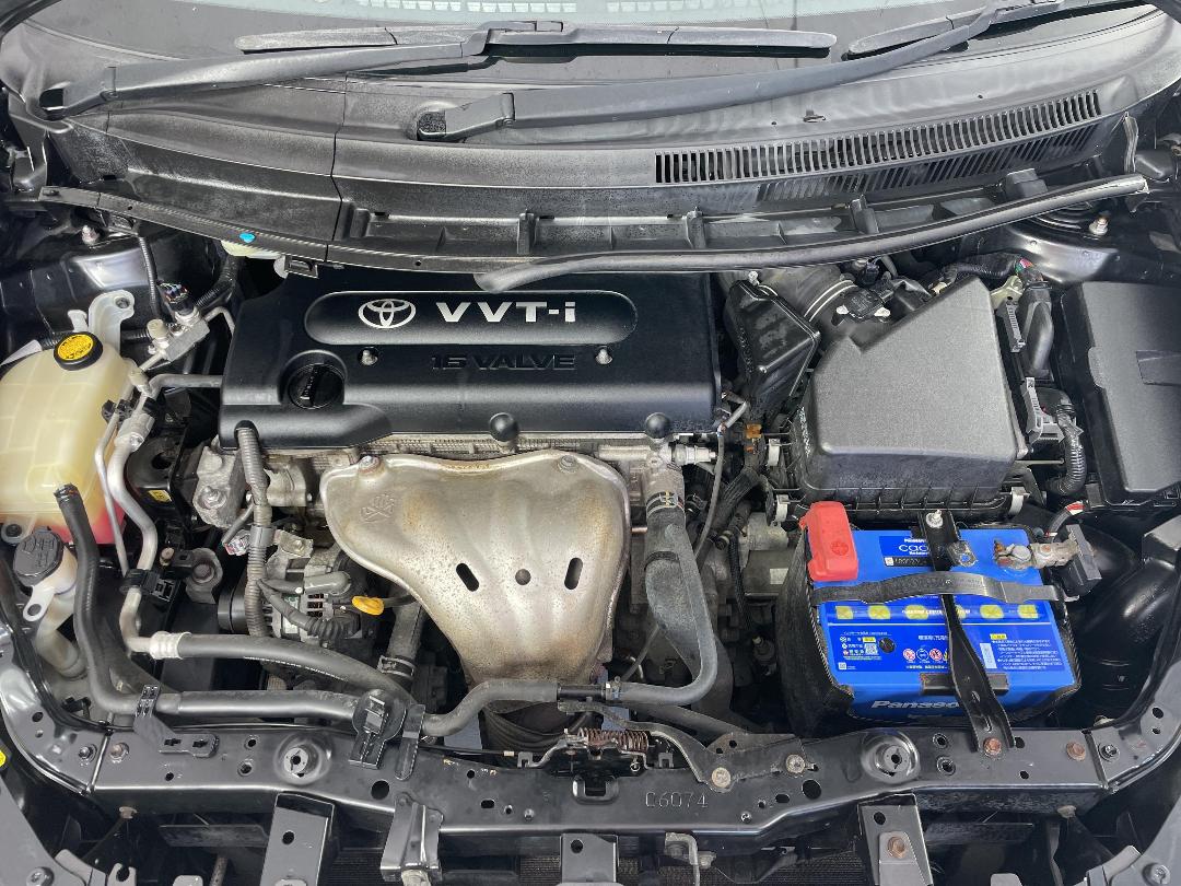 Photo '13' of Toyota Blade Photo '13' of Toyota Blade