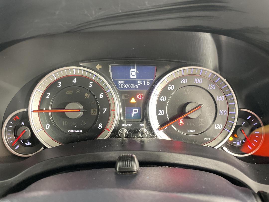 Photo '21' of Toyota Blade Photo '21' of Toyota Blade