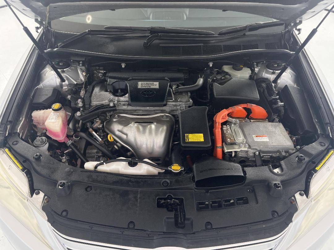 Photo '13' of Toyota Camry