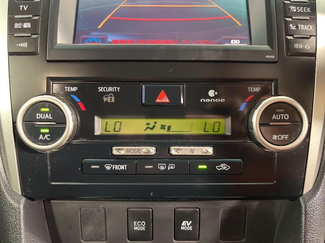 Photo '26' of Toyota Camry