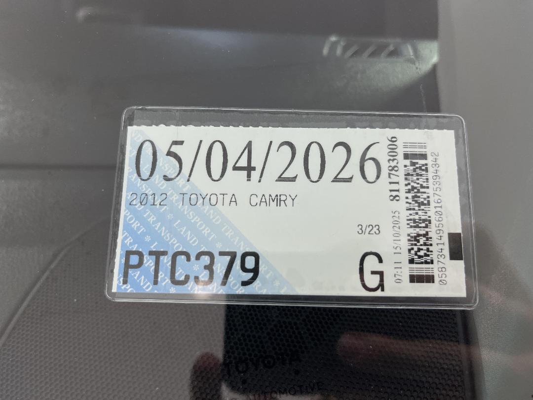 Photo '28' of Toyota Camry