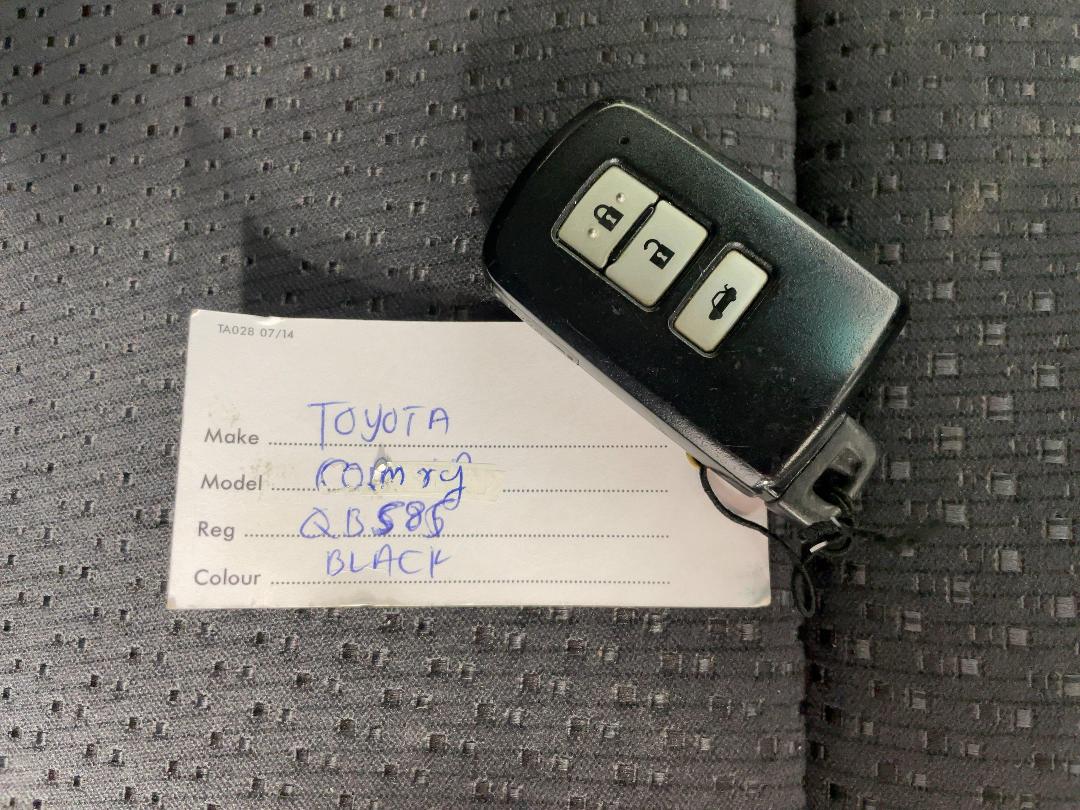 Photo '22' of Toyota Camry Photo '22' of Toyota Camry