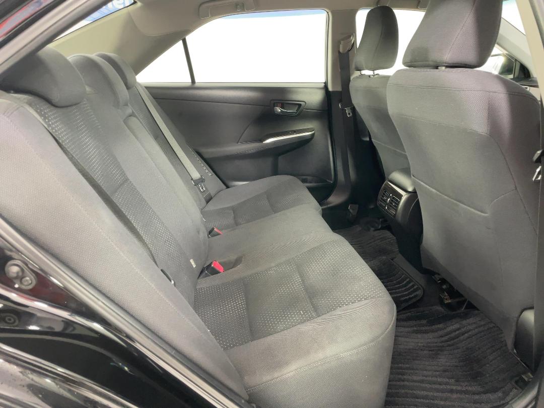 Photo '20' of Toyota Camry Photo '20' of Toyota Camry