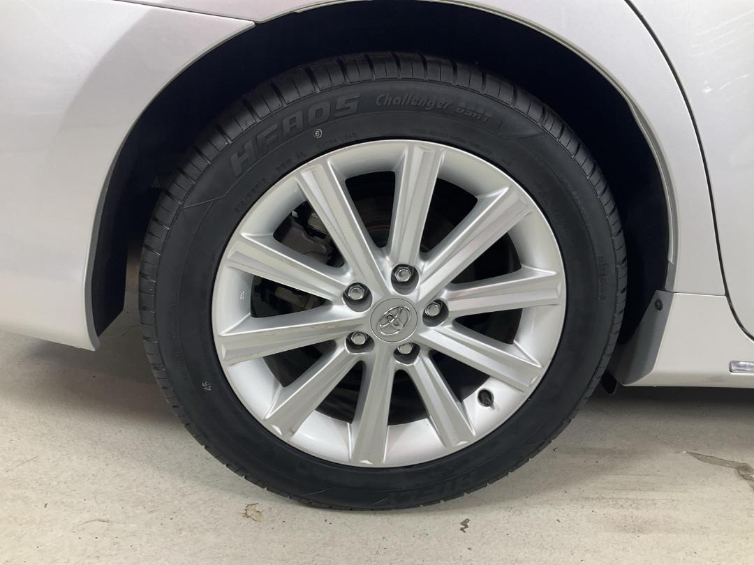 Photo '12' of Toyota Camry Photo '12' of Toyota Camry