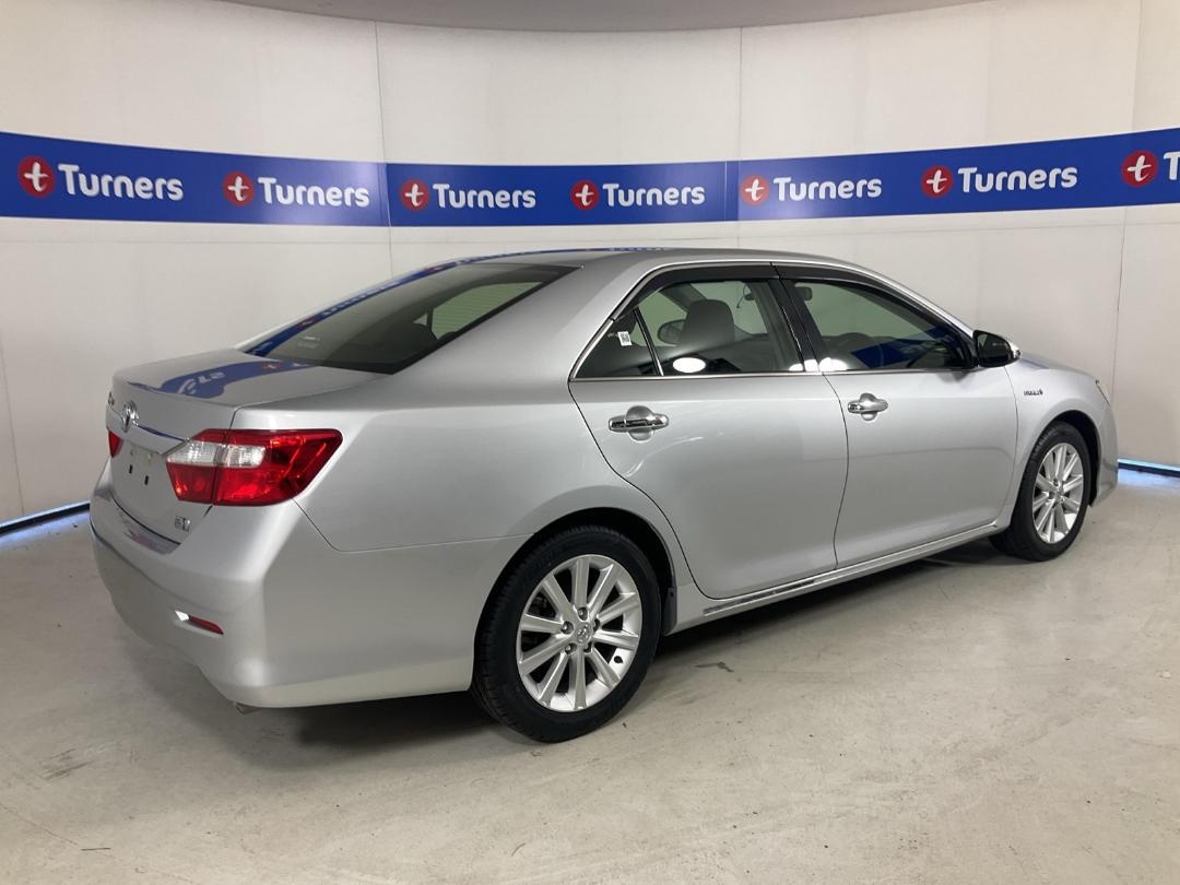 Photo '7' of Toyota Camry Photo '7' of Toyota Camry