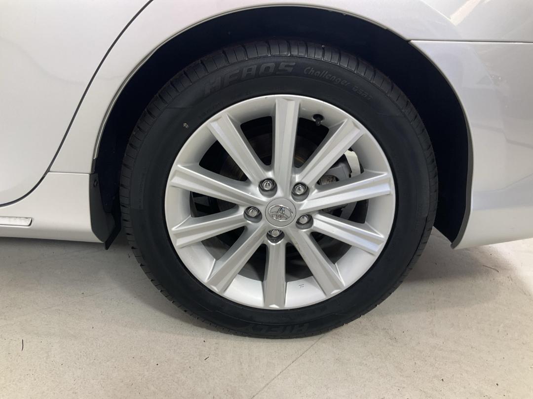 Photo '11' of Toyota Camry Photo '11' of Toyota Camry