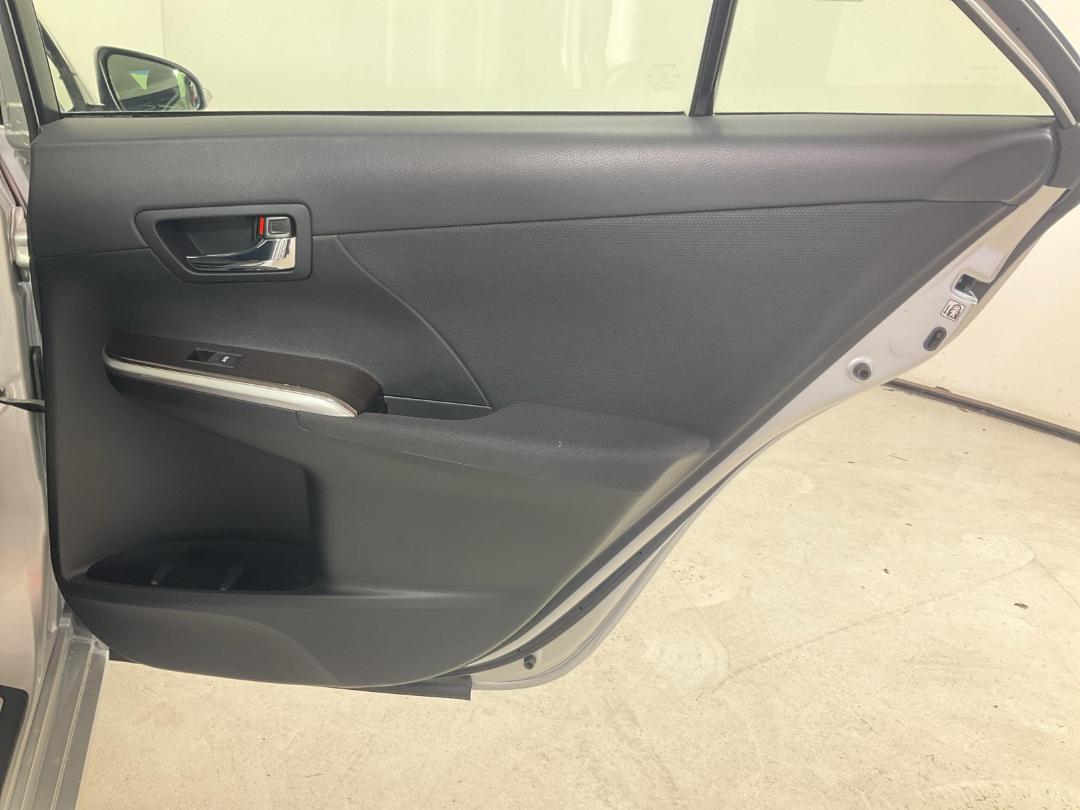 Photo '19' of Toyota Camry Photo '19' of Toyota Camry