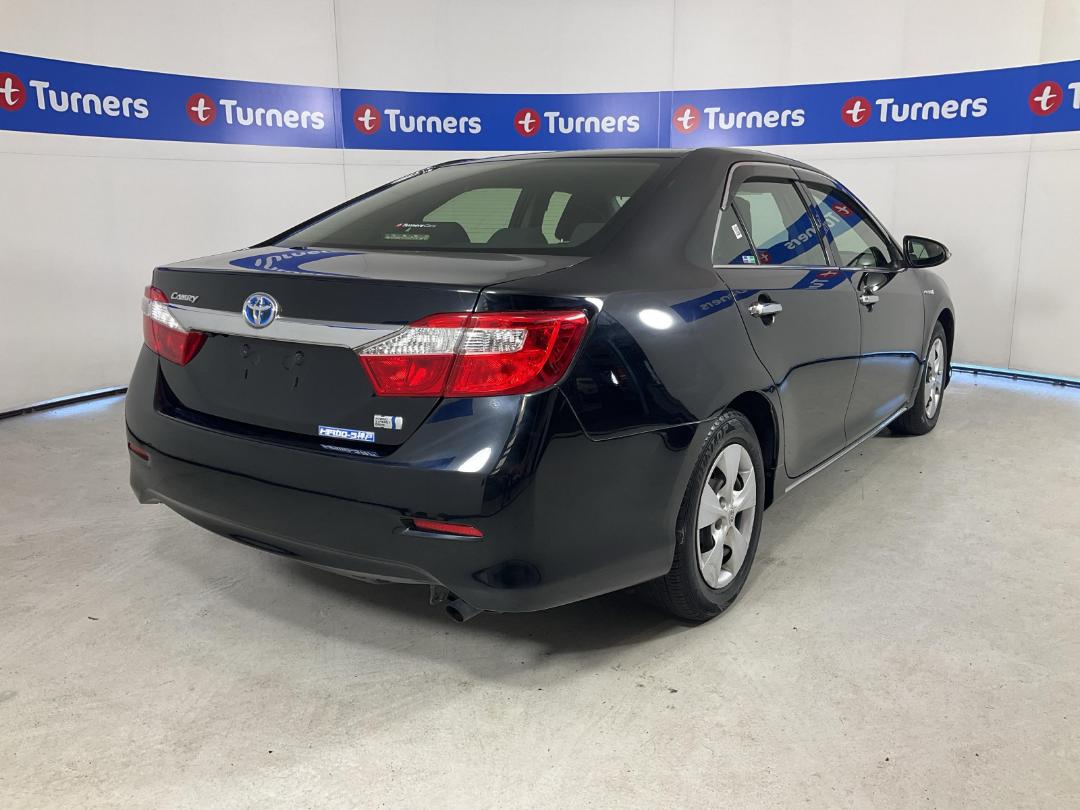 Photo '7' of Toyota Camry