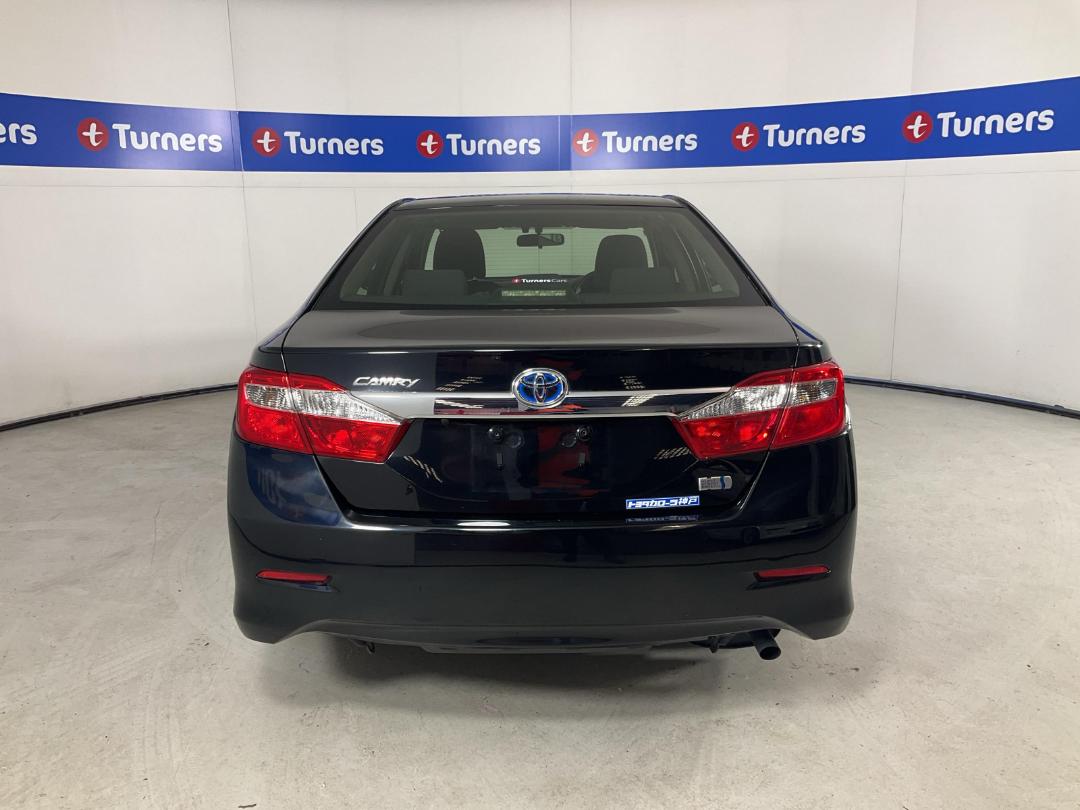 Photo '6' of Toyota Camry