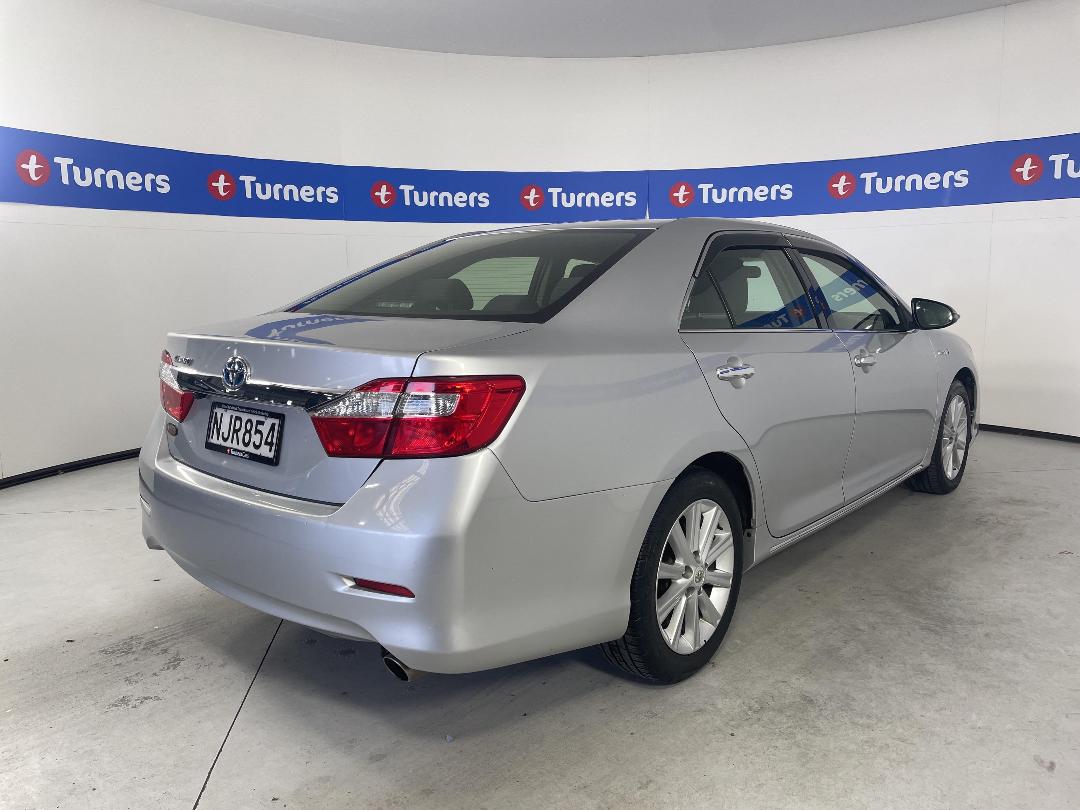 Photo '7' of Toyota Camry