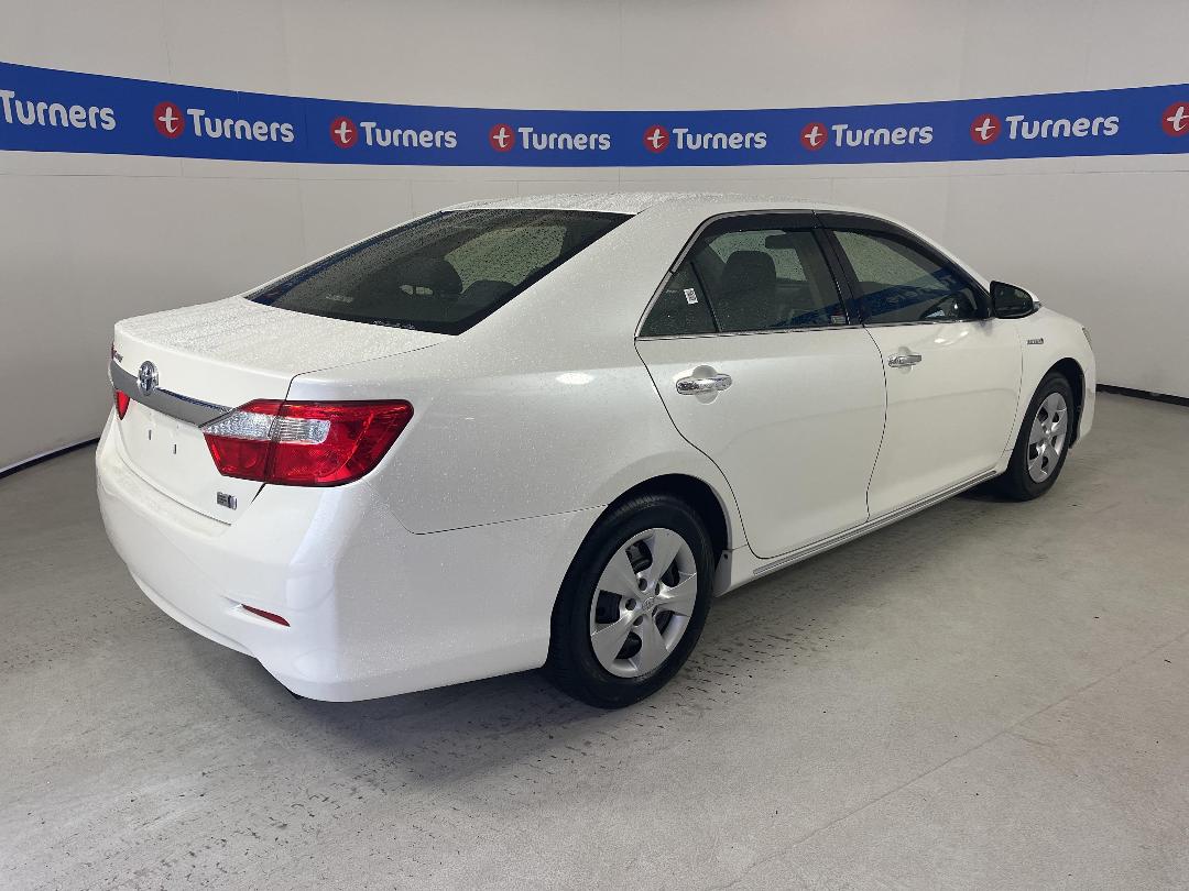 Photo '7' of Toyota Camry Photo '7' of Toyota Camry