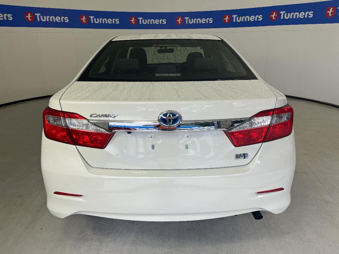 Photo '6' of Toyota Camry Photo '6' of Toyota Camry