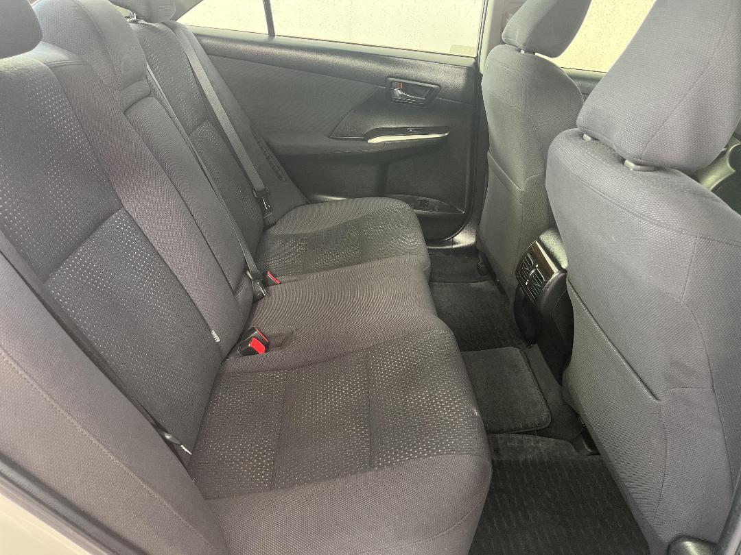 Photo '20' of Toyota Camry Photo '20' of Toyota Camry