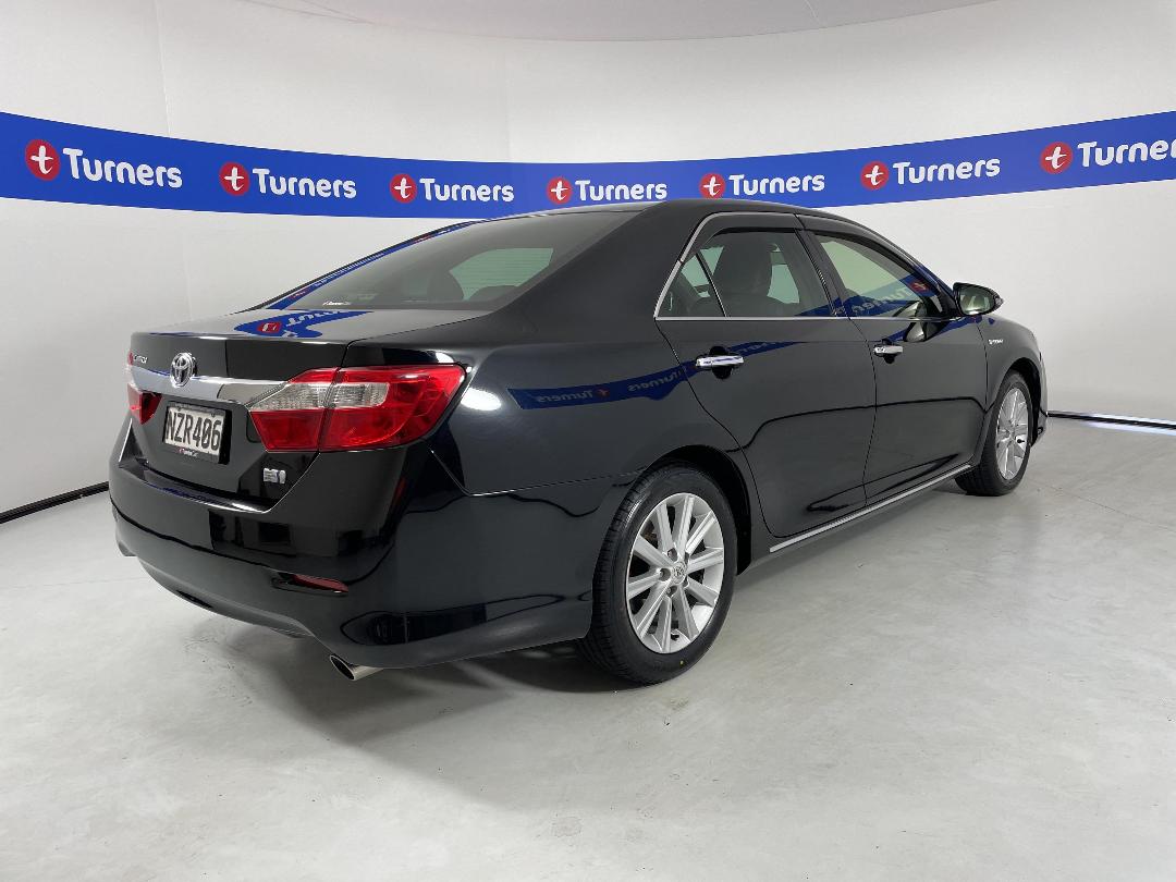 Photo '7' of Toyota Camry