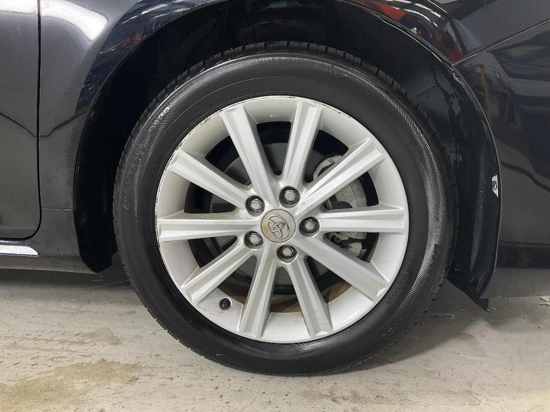 Photo '9' of Toyota Camry