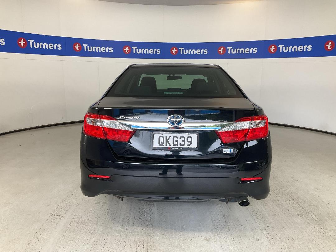 Photo '6' of Toyota Camry