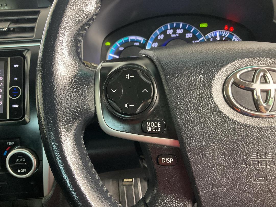 Photo '26' of Toyota Camry