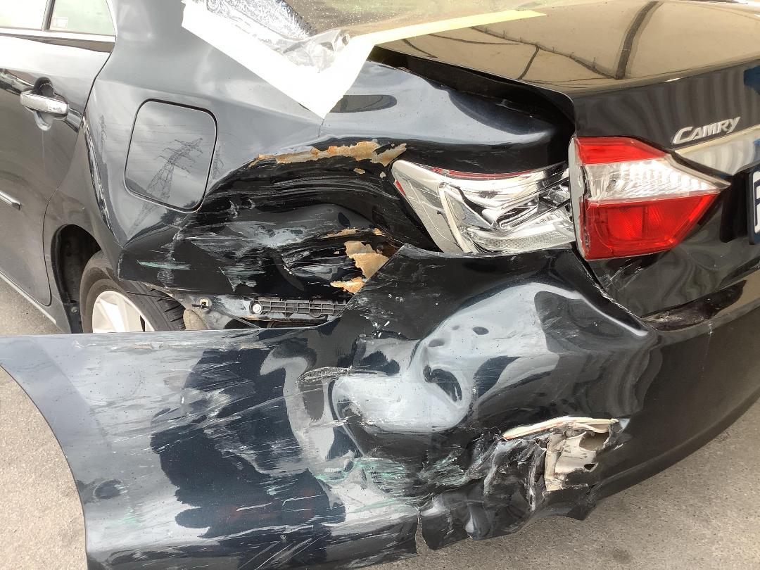 Photo '6' of Toyota Camry