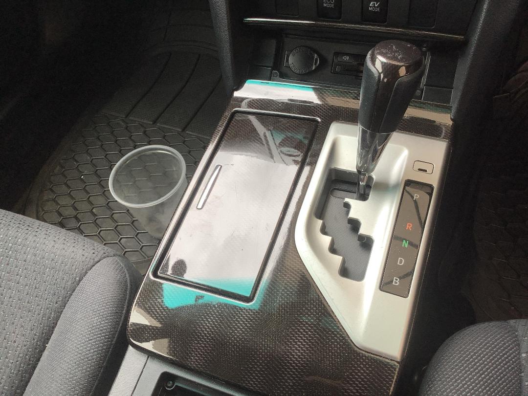 Photo '16' of Toyota Camry