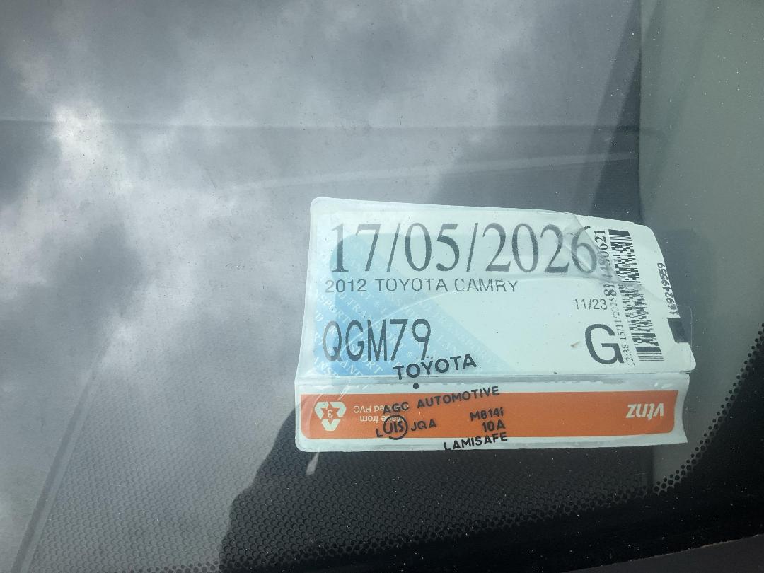 Photo '15' of Toyota Camry Photo '15' of Toyota Camry