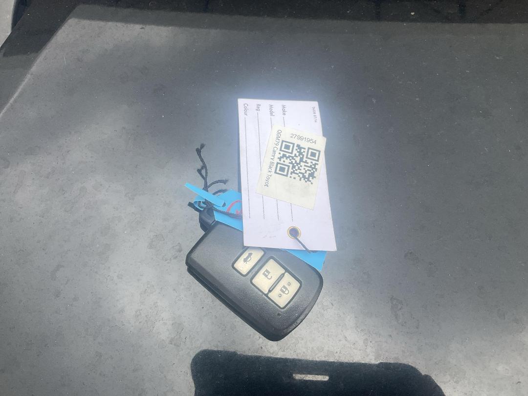 Photo '13' of Toyota Camry Photo '13' of Toyota Camry