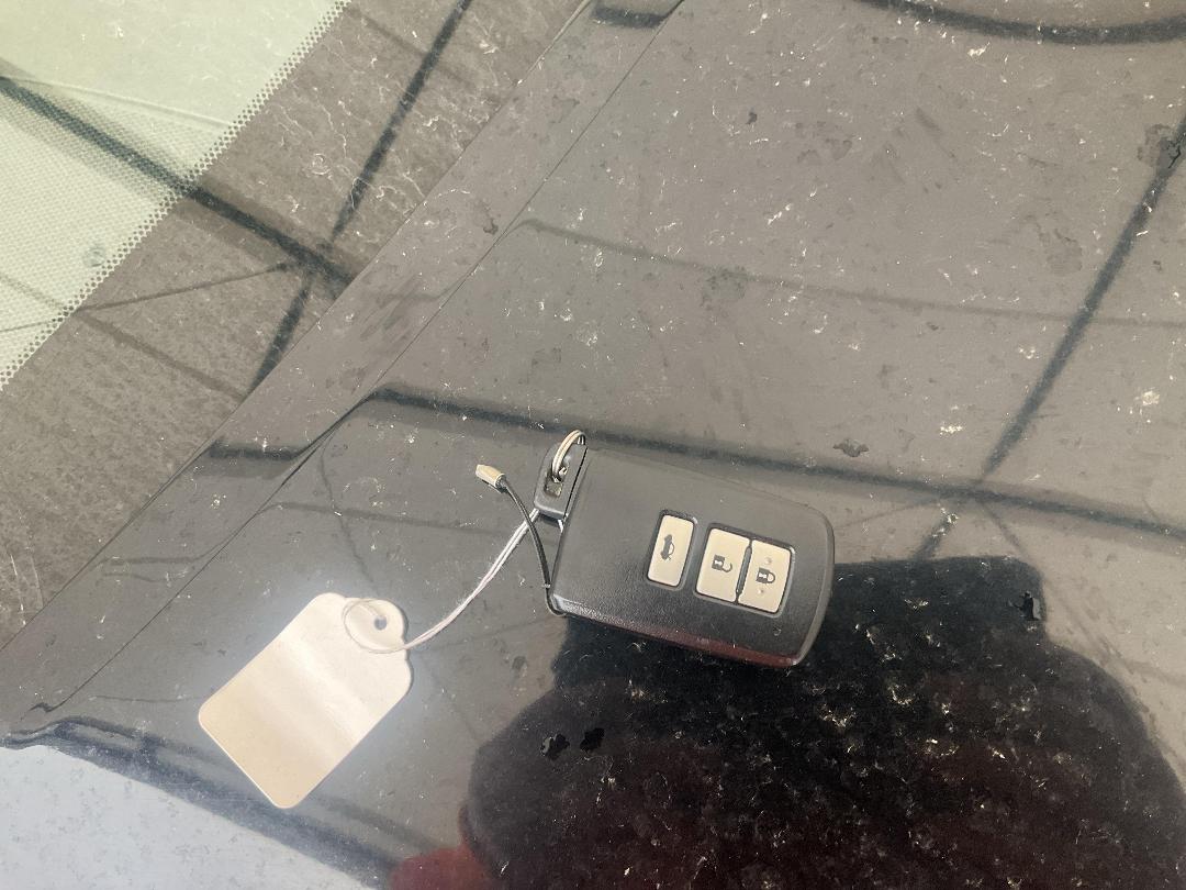 Photo '7' of Toyota Camry Hybrid