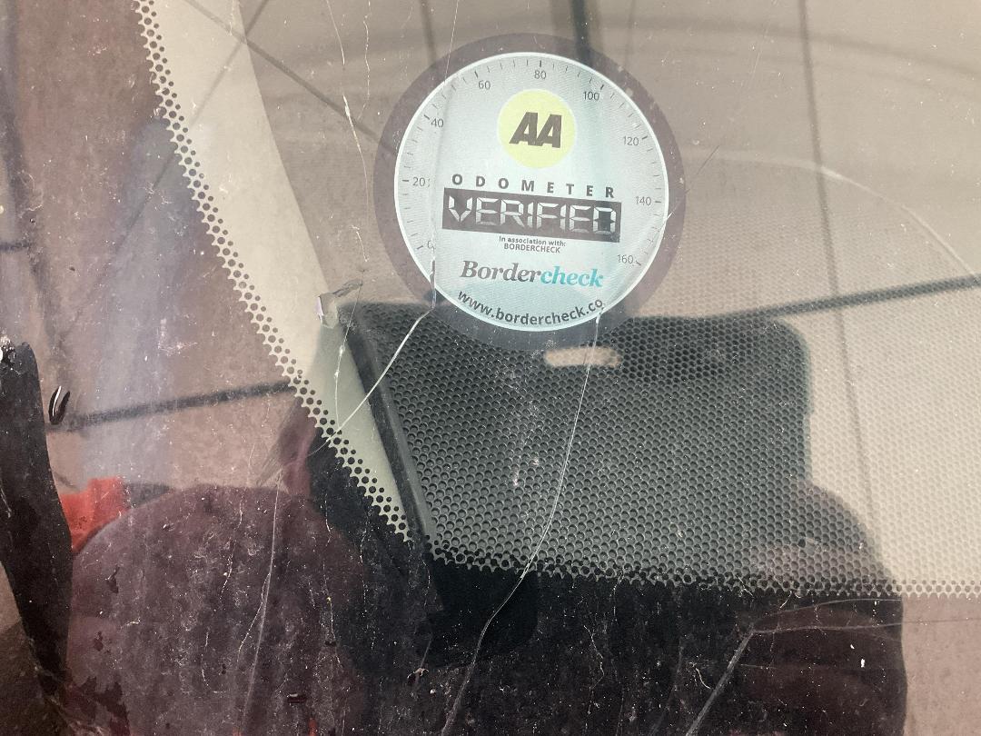 Photo '17' of Toyota Camry Hybrid