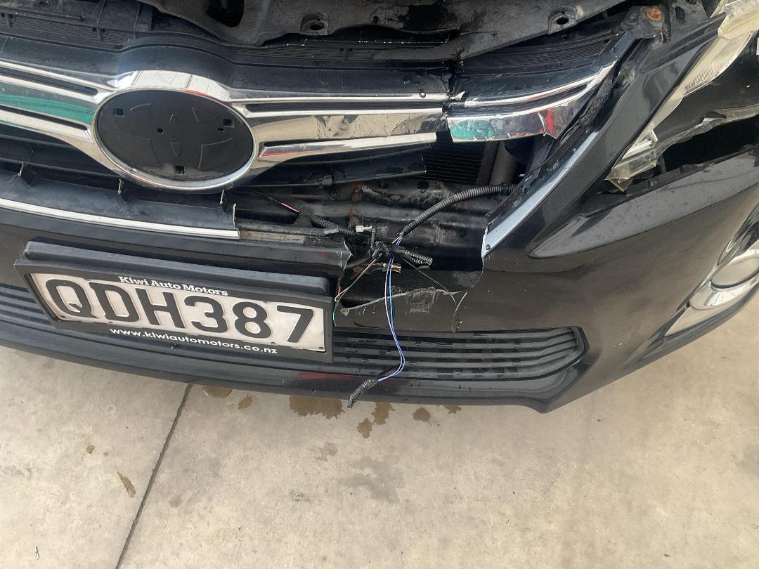 Photo '19' of Toyota Camry Hybrid