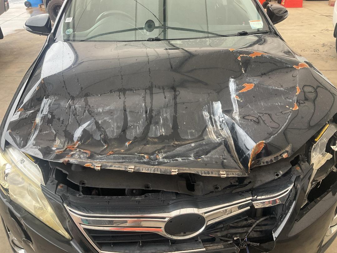 Photo '18' of Toyota Camry Hybrid