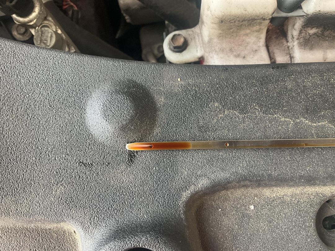 Photo '15' of Toyota Camry Hybrid