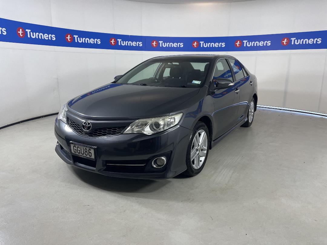 Photo '4' of Toyota Camry Photo '4' of Toyota Camry