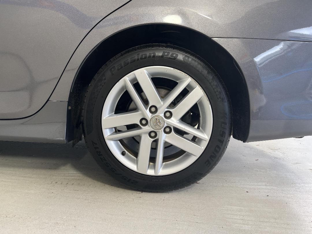 Photo '11' of Toyota Camry Photo '11' of Toyota Camry