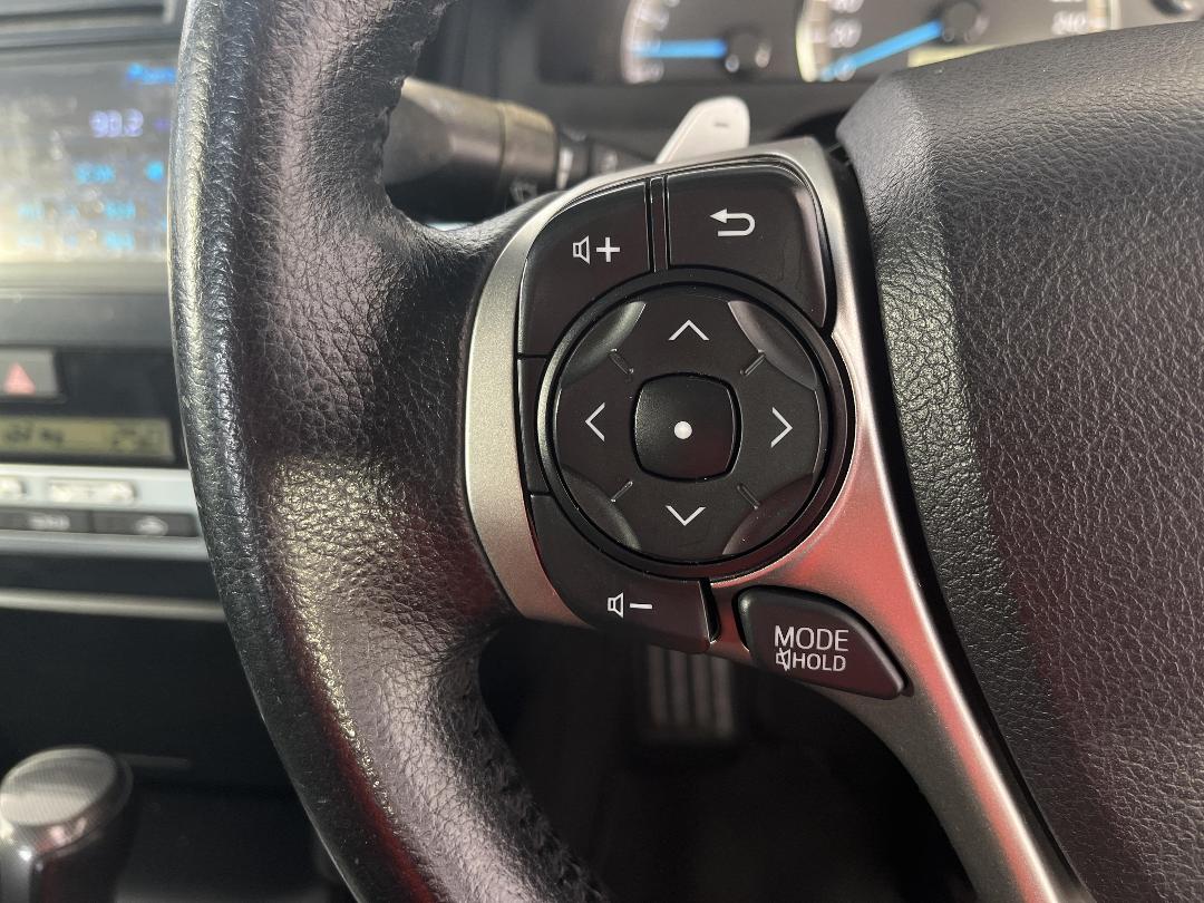 Photo '26' of Toyota Camry Photo '26' of Toyota Camry