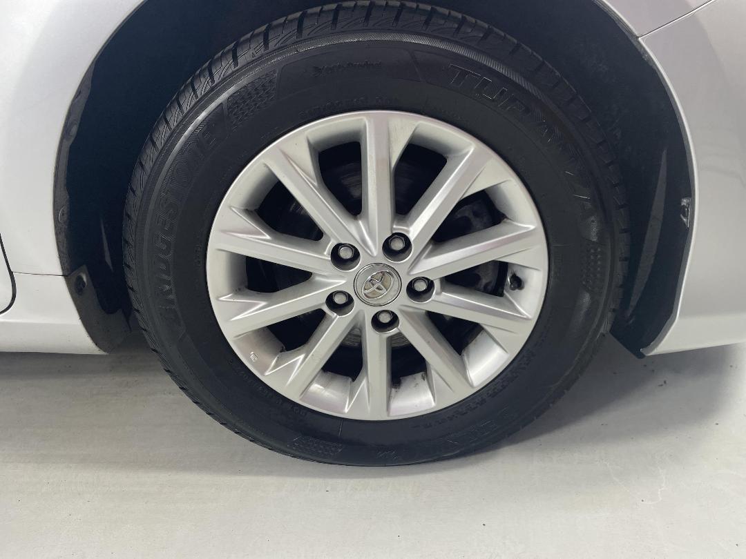 Photo '9' of Toyota Camry